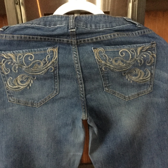 Cache - Picture 3 of 4